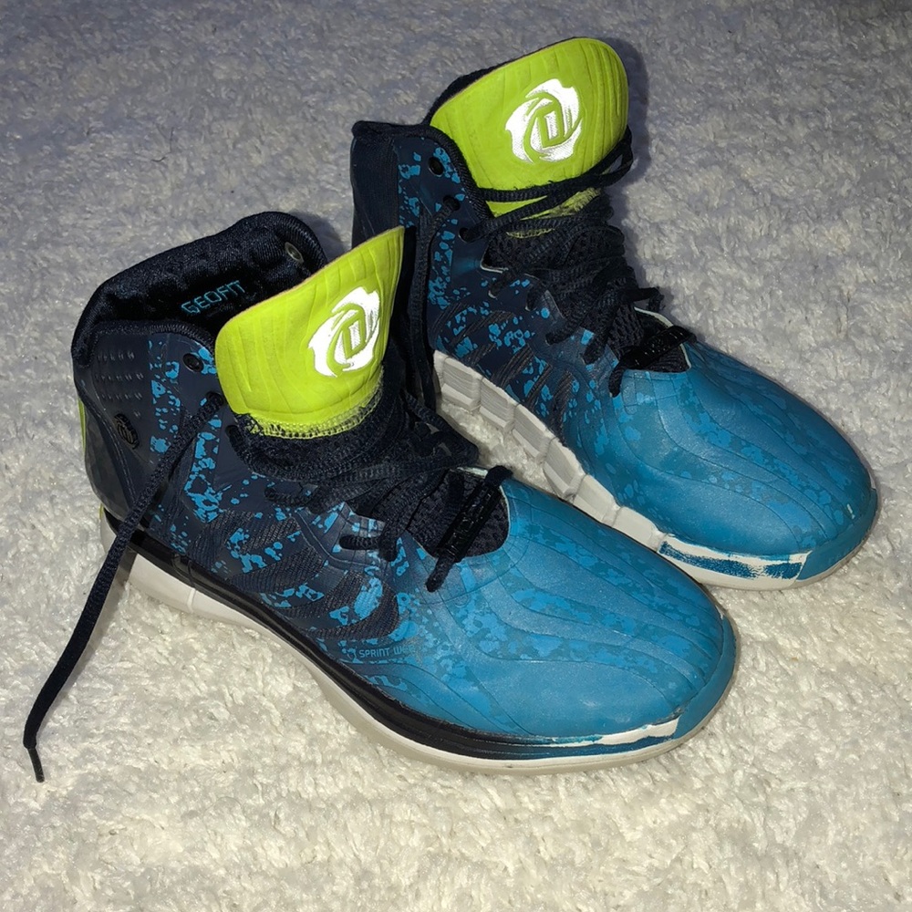 D Rose sneakers